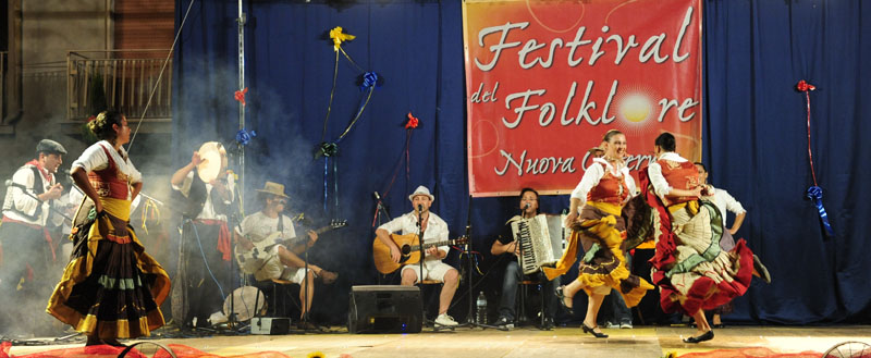 festa del folklore - 16 agosto 2009 - mc028