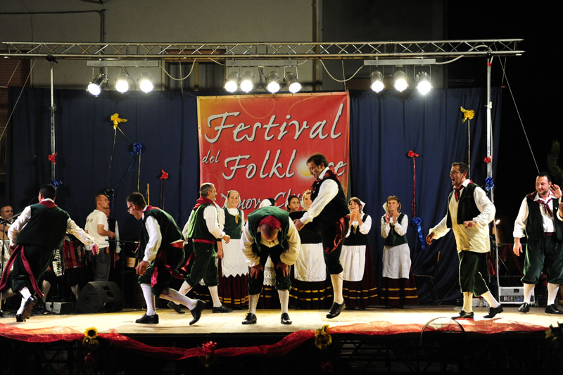 festa del folklore - 16 agosto 2009 - mc111