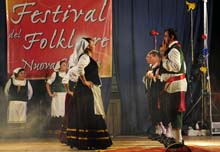 festa del folklore - 16 agosto 2009 - mc126