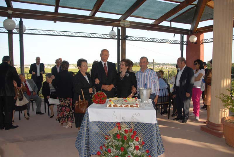 50 di  Giuseppe e Angela - Gravina 25 maggio 2008 foto 000362
