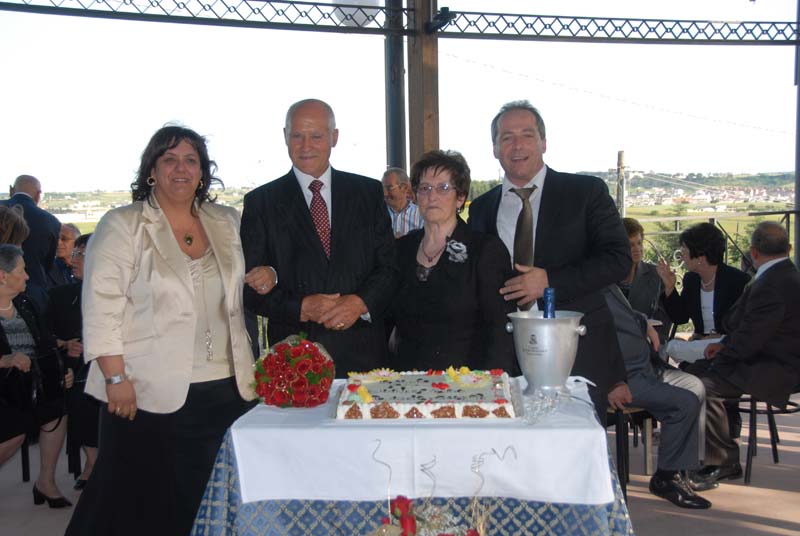 50 di  Giuseppe e Angela - Gravina 25 maggio 2008 foto 000397
