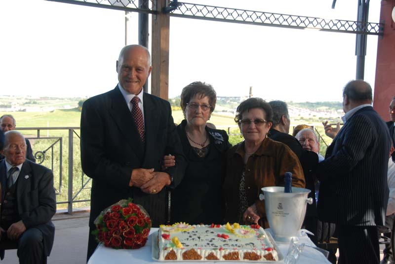 50 di  Giuseppe e Angela - Gravina 25 maggio 2008 foto 000357