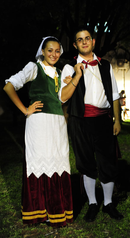 festa del folklore - 16 agosto 2009 - mc002