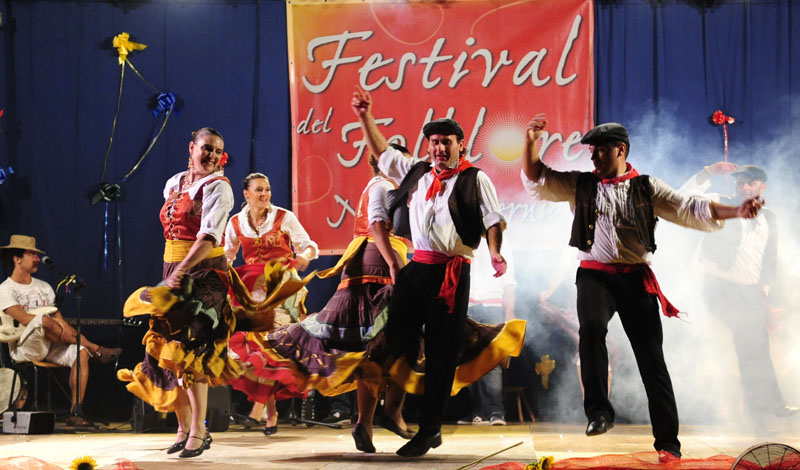 festa del folklore - 16 agosto 2009 - mc020