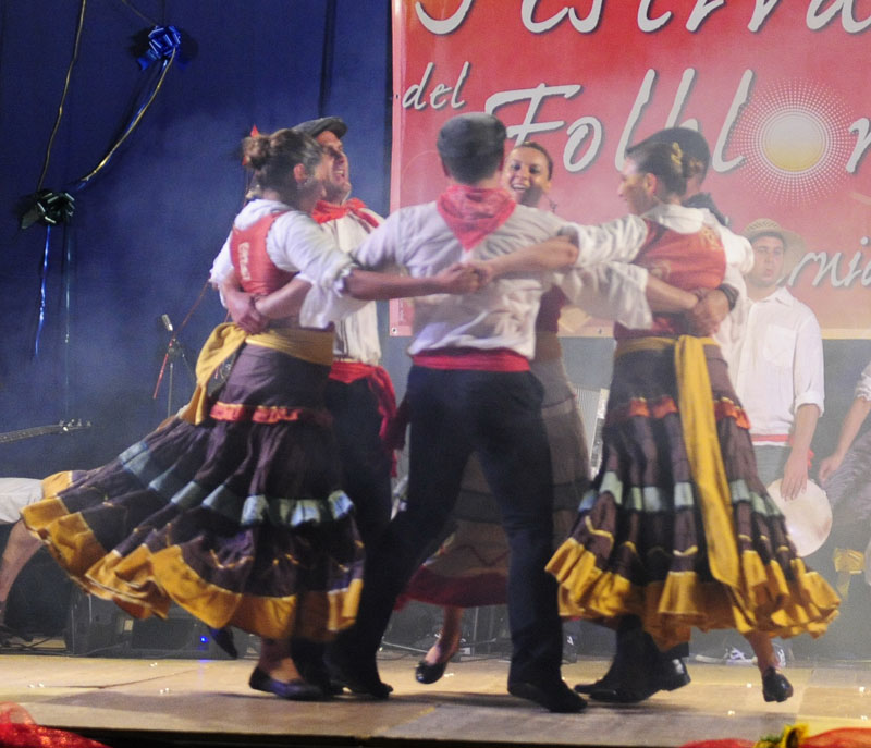 festa del folklore - 16 agosto 2009 - mc037