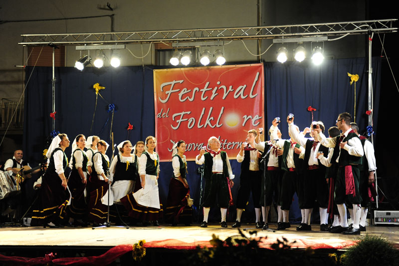 festa del folklore - 16 agosto 2009 - mc083