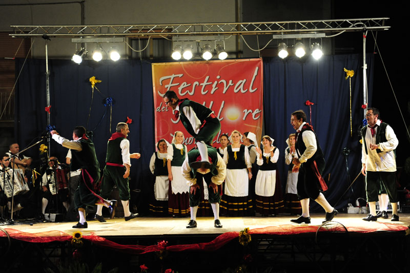 festa del folklore - 16 agosto 2009 - mc110