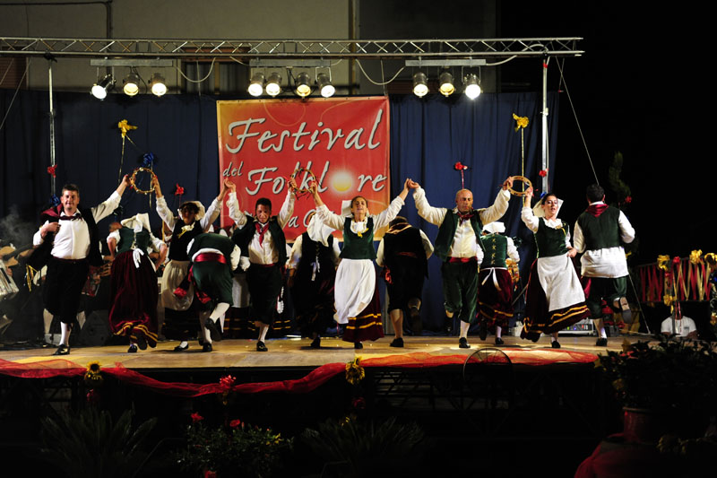 festa del folklore - 16 agosto 2009 - mc117