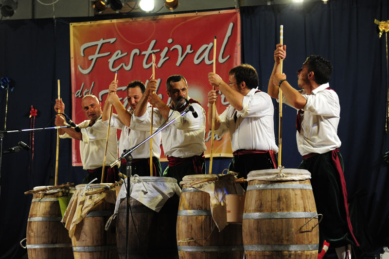festa del folklore - 16 agosto 2009 - mc164