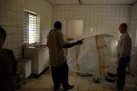 preparazione ambulatorio odontoiatria - burkina faso 2007- 0002