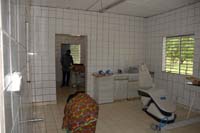 preparazione ambulatorio odontoiatria - burkina faso 2007- 0016