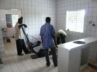 preparazione ambulatorio odontoiatria - burkina faso 2007- 0021