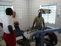 preparazione ambulatorio odontoiatria - burkina faso 2007- 0044