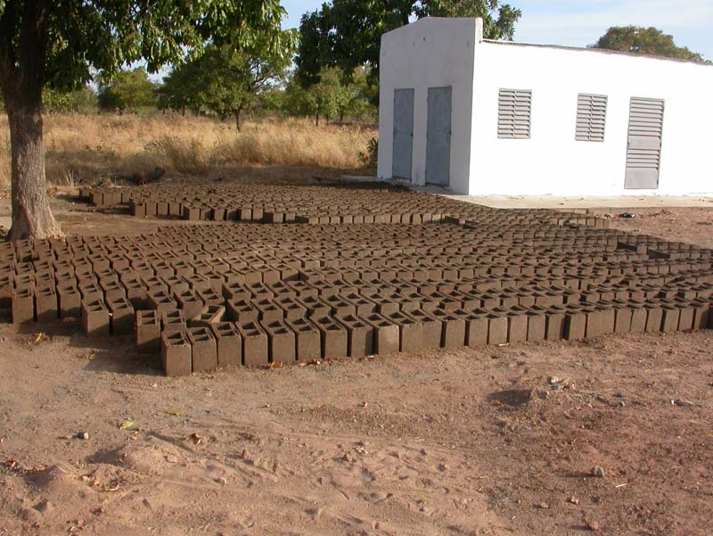 Burkina Faso - Natale 2007- gennaio 2008 - progetto ouatara - foto0372